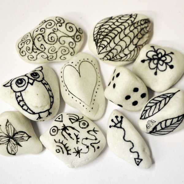 10 HandPainted Pebbles / 10 Πέτρες ζωγραφισμένες στο χέρι - handmade, ζωγραφισμένα στο χέρι, δώρο, χειροποίητα, πέτρες, δώρα γάμου, χριστουγεννιάτικα δώρα