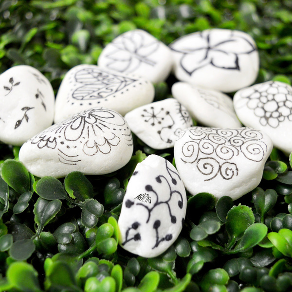 10 HandPainted Pebbles / 10 Πέτρες ζωγραφισμένες στο χέρι - δώρο, διακόσμηση, όνομα - μονόγραμμα, χειροποίητα, πέτρες, πέτρες, δώρα γάμου - 3
