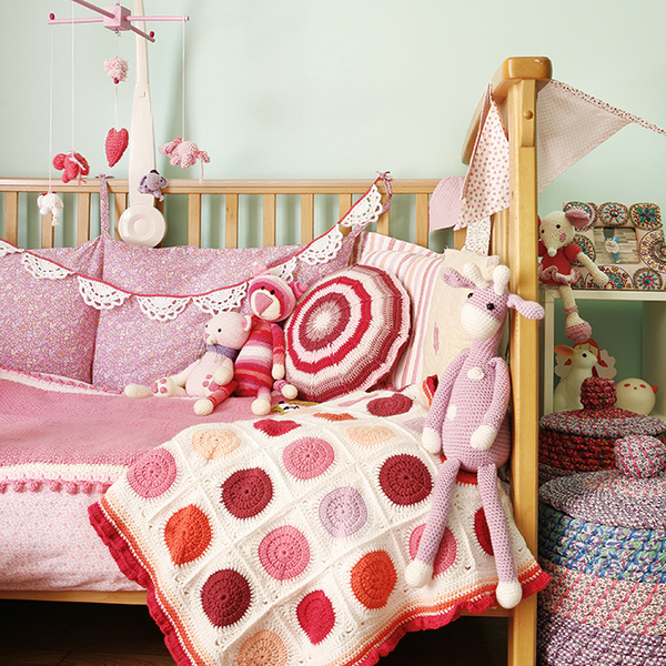 Πλεκτή κουβερτούλα για μωρά Merry Go Round in pink - πλεκτό, κορίτσι, δώρο, crochet, δώρα για βάπτιση, δωμάτιο, πριγκίπισσα, βρεφικά, κουβέρτες - 2