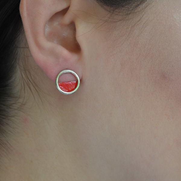 ''Little Reds'' earrings/ Γεωμετρικά σκουλαρίκια σε κόκκινο χρώμα - μοναδικό, μοντέρνο, ασήμι 925, σμάλτος, αλπακάς, κύκλος, σκουλαρίκια, γεωμετρικά σχέδια, χειροποίητα, casual - 3