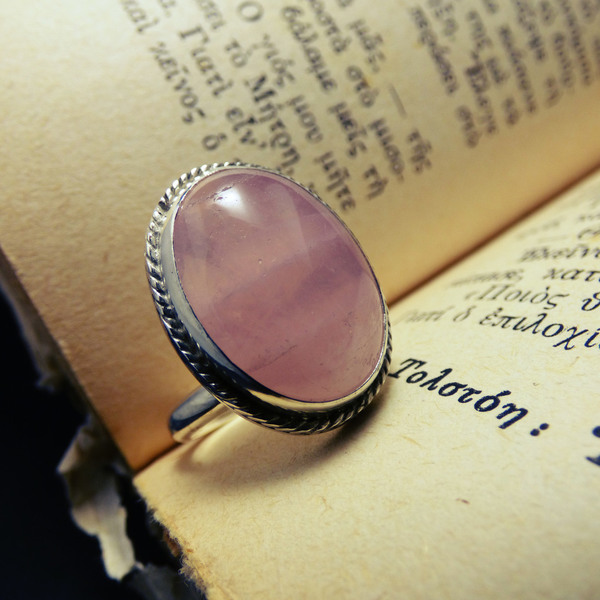 "Rose Quartz ring" - Χειροποίητο δαχτυλίδι επάργυρο με ημιπολύτιμο λίθο Ρόζ Χαλαζία! - ημιπολύτιμες πέτρες, ημιπολύτιμες πέτρες, chic, handmade, βραδυνά, fashion, vintage, κλασσικό, design, ιδιαίτερο, μοναδικό, μοντέρνο, γυναικεία, sexy, ανοιξιάτικο, σύρμα, επάργυρα, επάργυρα, donkey, δαχτυλίδι, χειροποίητα, romantic, απαραίτητα καλοκαιρινά αξεσουάρ, κλασσικά, γυναίκα, unisex, unique, boho, ethnic - 4