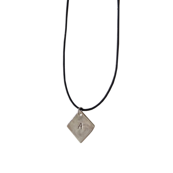 Mενταγιόν με μονόγραμμα/initial pendant /charm necklace with initial - ασήμι, handmade, μοναδικό, μοντέρνο, επιχρυσωμένα, επιχρυσωμένα, ασήμι 925, ανδρικά, κορίτσι, δώρο, όνομα - μονόγραμμα, κορδόνια, χειροποίητα, δώρα, δωράκι, είδη δώρου, must αξεσουάρ, ασημένια, γενέθλια, birthday, personalised, unisex, unique, κρεμαστά, χριστουγεννιάτικα δώρα, αυξομειούμενα, δώρα για γυναίκες - 3