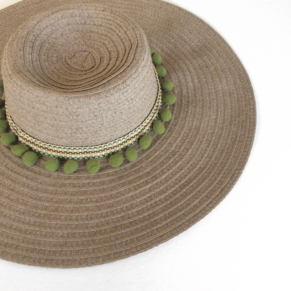 Καπέλο Olive beige hat - καλοκαίρι, ψάθα, pom pom, χειροποίητα, παραλία, απαραίτητα καλοκαιρινά αξεσουάρ, ψάθινα