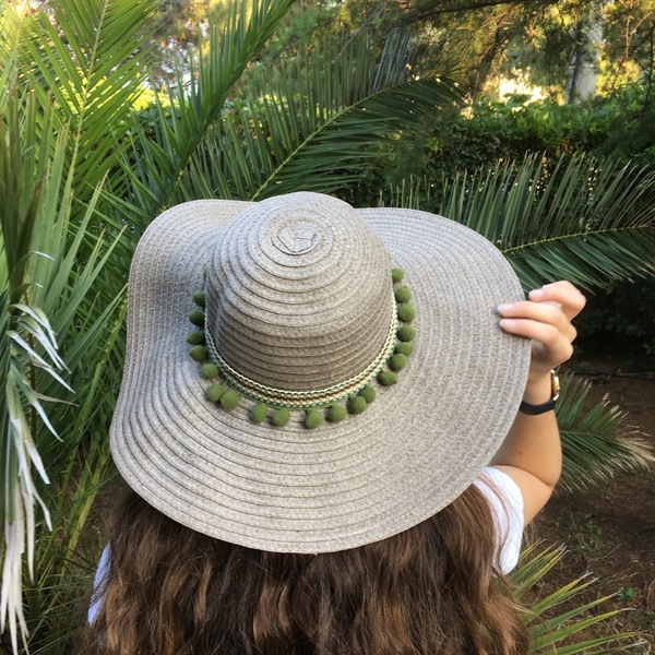 Καπέλο Olive beige hat - καλοκαίρι, ψάθα, pom pom, χειροποίητα, παραλία, απαραίτητα καλοκαιρινά αξεσουάρ, ψάθινα - 2