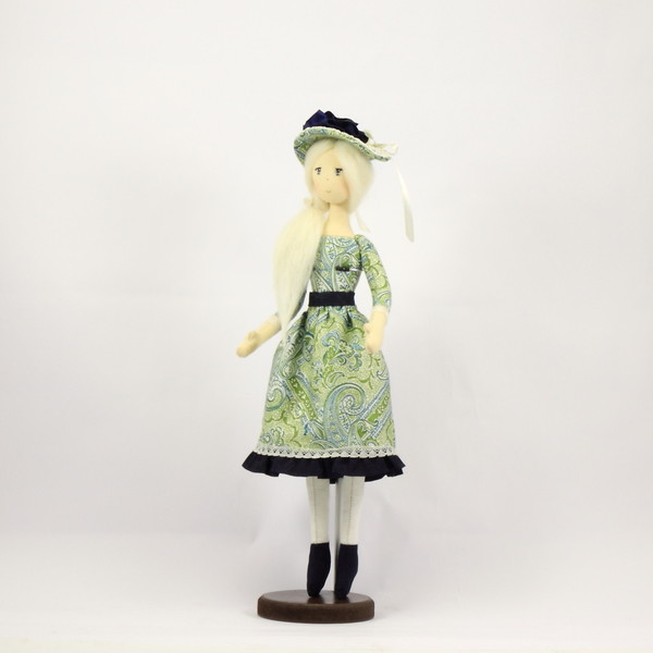 Υφασμάτινη χειροποίητη κούκλα ΤΙΤΙΚΑ - μαλλί, κορδέλα, βαμβάκι, δαντέλα, μοναδικό, κορίτσι, δώρο, διακόσμηση, χειροποίητα, κούκλες - 2
