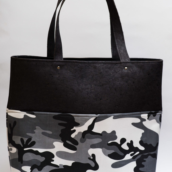 Τσάντα Ώμου "Black and White Military" - ύφασμα, γυναικεία, ώμου, τσάντα, χειροποίητα, φελλός, tote