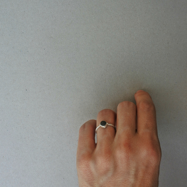 ○ Santorini III | δαχτυλίδι με πέτρα από τη Σαντορίνη, ασήμι 925 | ελληνικά νησιά - πέτρα, λάβα, ασήμι 925, χειροποίητα - 2