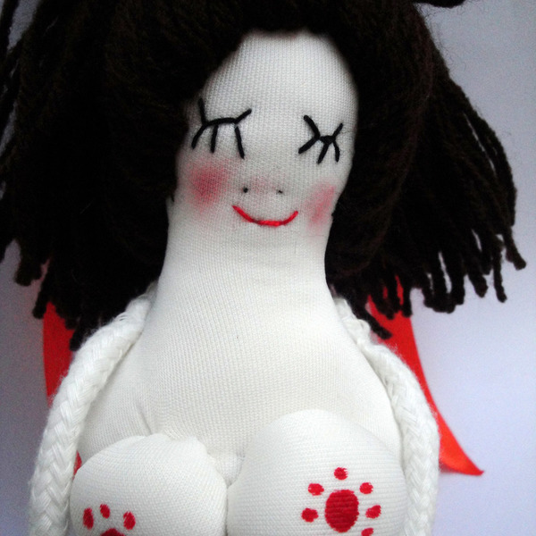 Χειροποίητη κούκλα Μινωίτισσα, εμπνευσμένη από το Μινωικό πολιτισμό - μαλλί, ύφασμα, κορδέλα, διακοσμητικό, design, ιδιαίτερο, μοναδικό, δώρο, χειροποίητα, κούκλες - 4