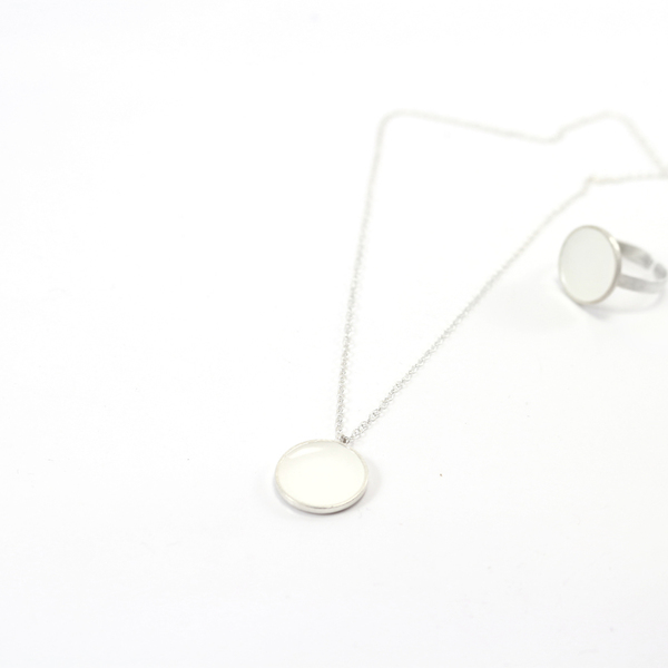 Candy ring - White - chic, μονόχρωμες, γυαλί, μοντέρνο, ασήμι 925, δαχτυλίδι, minimal, ασημένια, αυξομειούμενα - 4