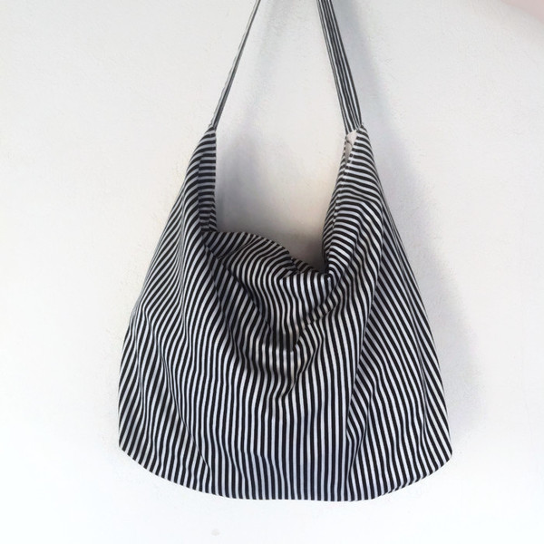 Καλοκαιρινή Τσάντα "Black Stripes" - βαμβάκι, ριγέ, γυναικεία, καλοκαίρι, ώμου, τσάντα, summer, μεγάλες, παραλία, minimal, θαλάσσης, φθηνές - 2