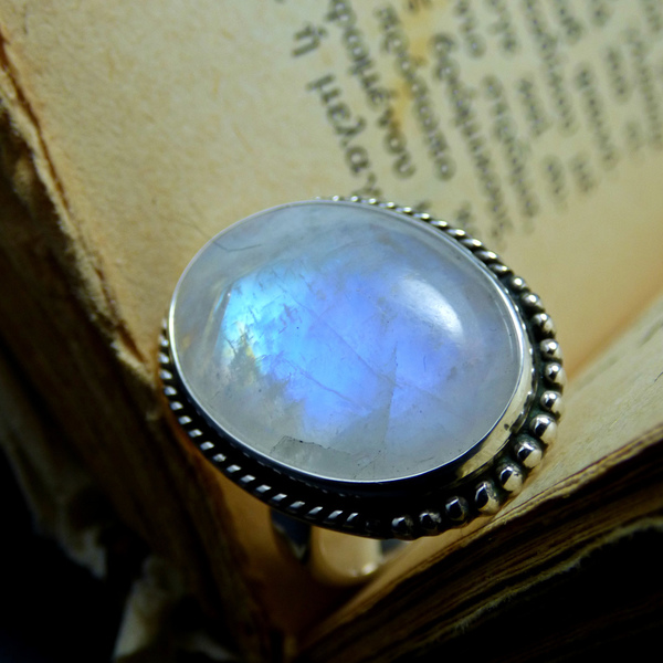 " Magical Moonstone " - Χειροποίητο δαχτυλίδι από ασήμι 925 με Φεγγαρόπετρα!!! - statement, ασήμι, ασήμι, ημιπολύτιμες πέτρες, ημιπολύτιμες πέτρες, handmade, βραδυνά, fashion, vintage, design, ιδιαίτερο, μοναδικό, μοντέρνο, γυναικεία, sexy, ασήμι 925, ασήμι 925, ανοιξιάτικο, σύρμα, φεγγάρι, φεγγάρι, donkey, δαχτυλίδι, χειροποίητα, romantic, ουράνιο τόξο, κλασσικά, γυναίκα, unisex, boho, ethnic - 4