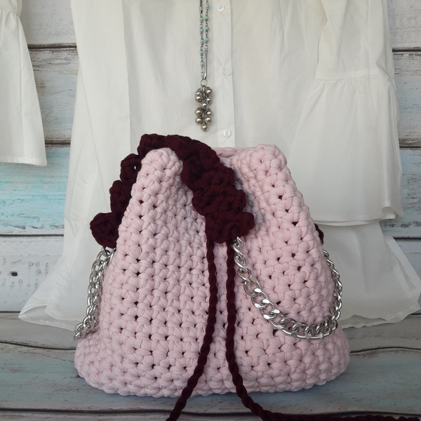 Ροζ πουγκί με μπορντό χερούλια - μονόχρωμες, πλεκτό, ώμου, πουγκί, πουγκί, crochet, βελονάκι, χειροποίητα, βαμβακερό νήμα, πλεκτές τσάντες - 3