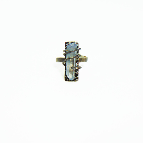Δαχτυλίδι από αλπακά με ακατέργαστο χαλαζία - statement, ημιπολύτιμες πέτρες, handmade, fashion, ιδιαίτερο, μοντέρνο, αλπακάς, δαχτυλίδι, χειροποίητα, elegant, rock, αυξομειούμενα - 2