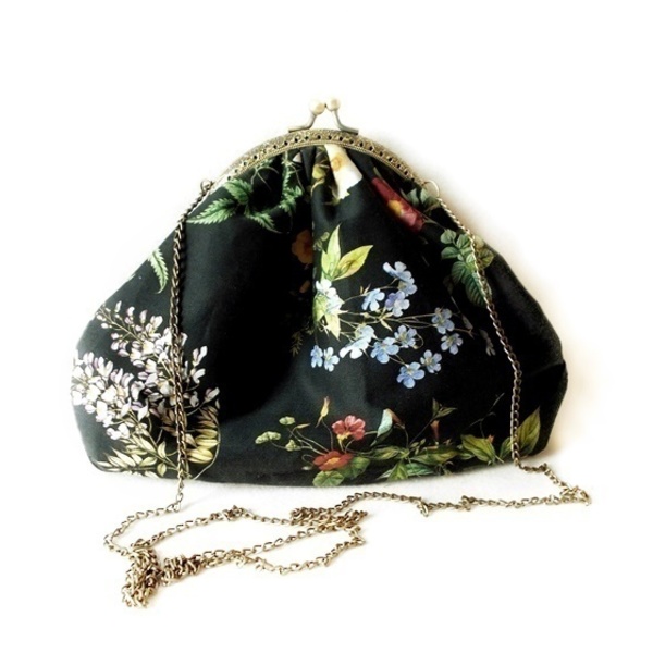 Clutch τσάντα -Το σκότος των λουλουδιών- - ύφασμα, βαμβάκι, αλυσίδες, αλυσίδες, vintage, γυναικεία, clutch, τσάντα, φλοράλ, romantic, woman, λουλουδάτο