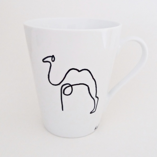 NEW!!! Αrt de la...mug "Camel" - ιδιαίτερο, μοναδικό, μοντέρνο, κουζίνα, χειροποίητα, πορσελάνη, δωράκι, minimal, ξεχωριστό, unique, κούπες & φλυτζάνια