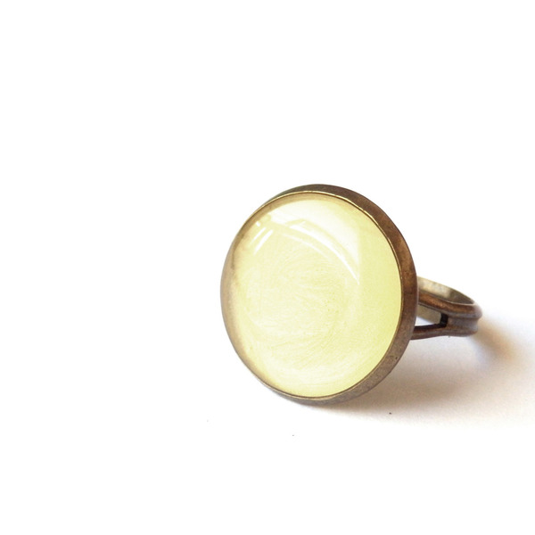*Cream Drop* | Μπρονζέ Δαχτυλίδι σε Κρεμ ιριδίζουσα απόχρωση με Υγρό Γυαλί - γυαλί, γυαλί, μέταλλο, δαχτυλίδι