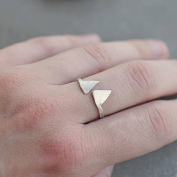 Παράλληλα τρίγωνα, ασημένιο δαχτυλίδι, γεωμετρικό δαχτυλίδι από ασήμι 925 - ασήμι 925, γεωμετρικά σχέδια, αυξομειούμενα - 3