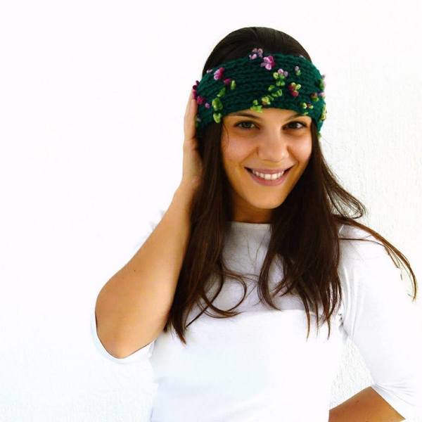 Πλεκτό Floral Headband - μαλλί, κορδέλα, πλεκτό, χειμωνιάτικο, λουλούδια, ακρυλικό, χειροποίητα, headbands