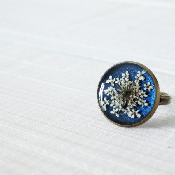 *Queen Anne's Lace* | Δαχτυλίδι με Αληθινό Λουλούδι σε Υγρό Γυαλί - vintage, γυαλί, γυαλί, μέταλλο, δαχτυλίδι, romantic, φθινόπωρο - 2