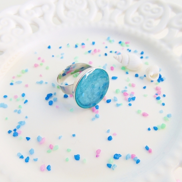 Στρογγυλό γαλάζιο δαχτυλιδι ''Luisa'' - statement, γυαλί, στρογγυλό, επάργυρα, ακρυλικό, δαχτυλίδι, γεωμετρικά σχέδια, romantic, δωράκι, μεταλλικό, αυξομειούμενα