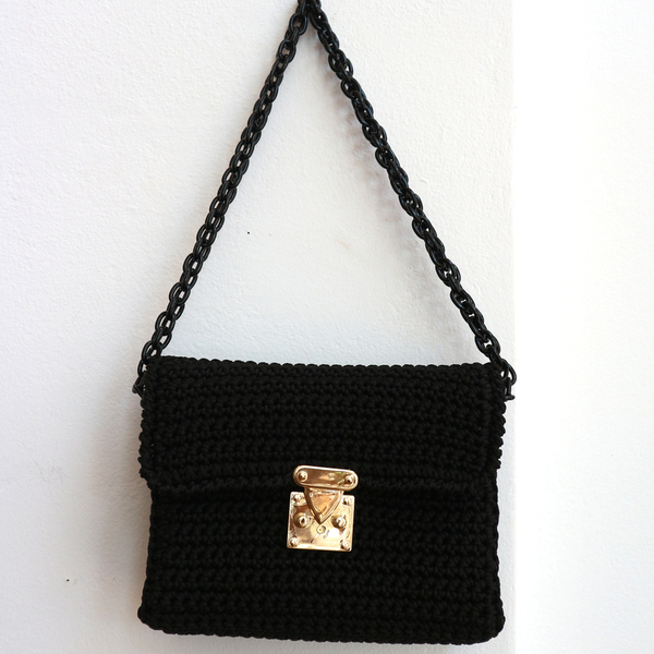 Χειροποίητη μαύρη πλεκτή τσάντα - χιαστί, crochet, τσάντα, χειροποίητα, πλεκτή