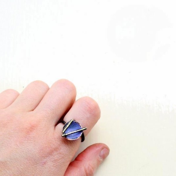 Δαχτυλίδι μικρό μωβ ημισφαίριο - μοναδικό, ορείχαλκος, χαλκός, σύρμα, κύκλος, ακρυλικό, δαχτυλίδι, minimal, boho - 2