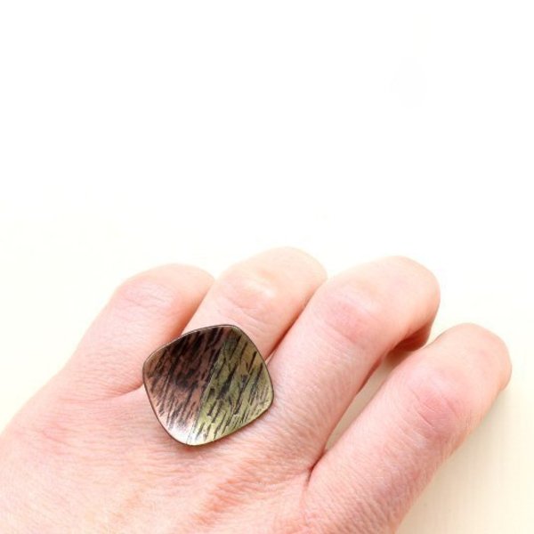 Ασημένιο δαχτυλίδι με δίχρωμο σφυρήλατο τετράγωνο - statement, μοναδικό, ορείχαλκος, ορείχαλκος, ασήμι 925, χαλκός, δαχτυλίδι, minimal, boho, μεγάλα - 2