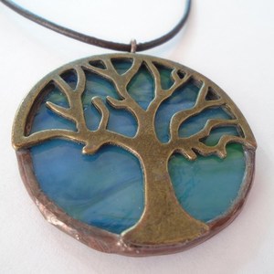 Το Δέντρο της Ζωής σε Μεγάλο Μενταγιόν Μπλε Βιτρώ - μπλε, γυαλί, γυαλί, μακρύ, δέντρα, δώρο, βιτρώ, κολιέ, χειροποίητα, κοντά, gift, μπρούντζος, μεταλλικά στοιχεία, κρεμαστά, μεγάλα, gift idea, δώρα για γυναίκες, μενταγιόν - 3