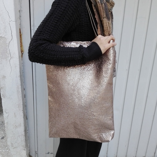 Νέα δερμάτινη shopping bag - δέρμα, δέρμα, chic, fashion, ώμου, χειροποίητα, μεγάλες, elegant, μπρούντζος, trend - 5