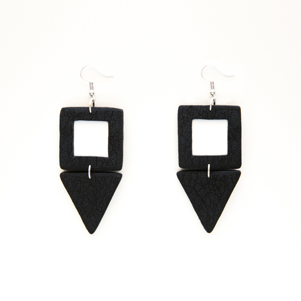 "Figure" - polymer clay geometric black and white earrings - μοντέρνο, πηλός, γεωμετρικά σχέδια, χειροποίητα, minimal, fashion jewelry, polymer clay
