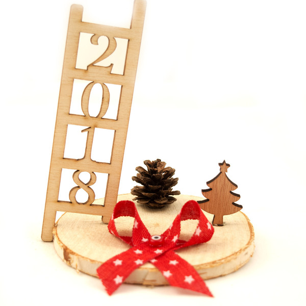 Γούρια ξύλινος κορμός - γούρι, δώρο, χριστουγεννιάτικο, κουκουνάρι