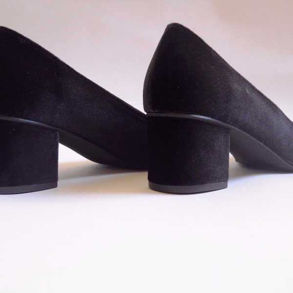 Black Velvet Block Heels - δέρμα, chic, βελούδο, χειροποίητα, all day, minimal, casual - 5