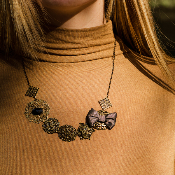 Precious Buttons Necklace - ύφασμα, φιόγκος, vintage, ιδιαίτερο, κουμπί, romantic - 3