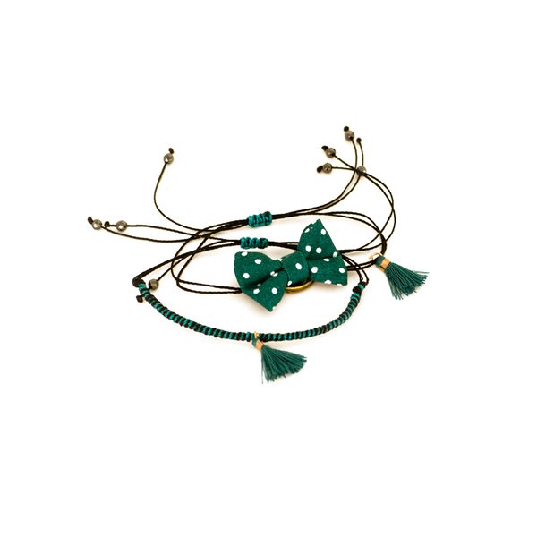 Forest Green Bow Bracelets Set - ύφασμα, φιόγκος, charms, ιδιαίτερο, νήμα, με φούντες, χειροποίητα, set, romantic, σετ, αυξομειούμενα, σετ κοσμημάτων