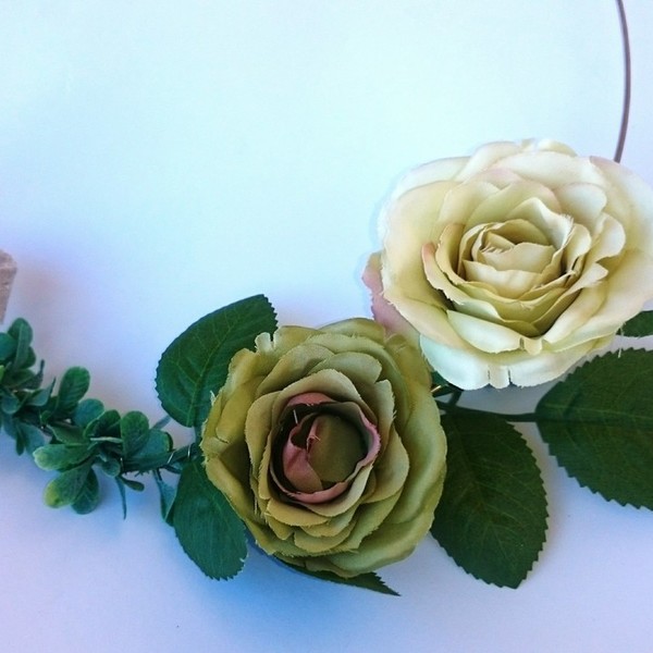 Romantic wreath - ύφασμα, διακοσμητικό, επιτοίχιο, στεφάνια, τριαντάφυλλο, λουλούδια, χειροποίητα, Black Friday
