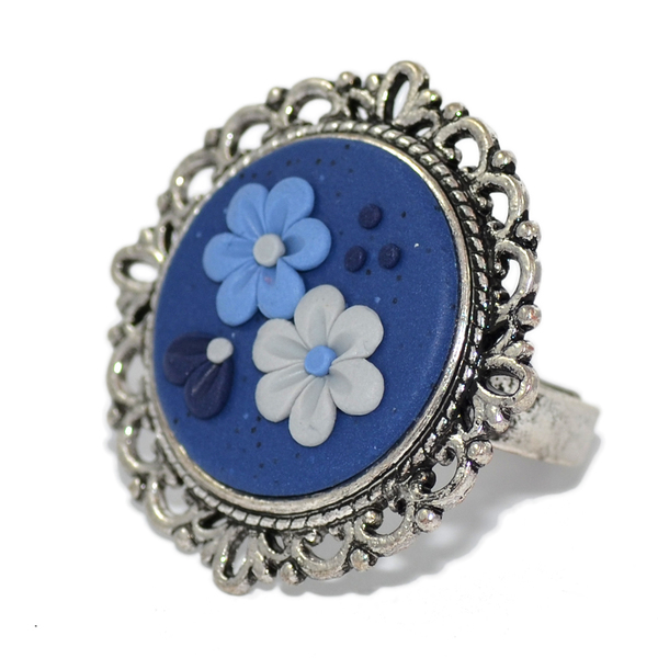 Ρομαντικό αυξομειούμενο βίνταζ δαχτυλίδι σε μπλε αποχρώσεις - vintage, λουλούδια, πηλός, δαχτυλίδι, χειροποίητα, φλοράλ, romantic, λουλουδάτο, αυξομειούμενα