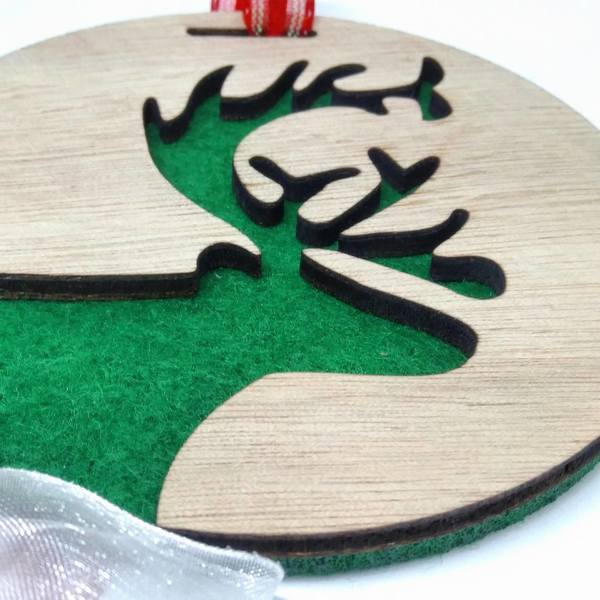 γούρι τάρανδος πράσινος - κορδέλα, γούρι, τσόχα, με φούντες, ξύλινο, χριστουγεννιάτικο, κρεμαστά, χριστουγεννιάτικα δώρα, στολίδια - 2