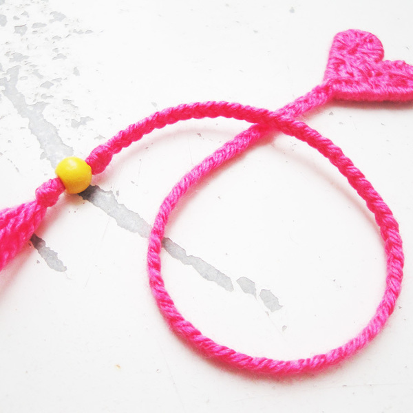 Σελιδοδείκτης ροζ string art καρδιά - μαλλί, design, ιδιαίτερο, μοναδικό, καρδιά, κορίτσι, crochet, αγάπη, χειροποίητα, σελιδοδείκτες, δωράκι, αξεσουάρ, unisex, πλεκτή, δώρα για γυναίκες - 2