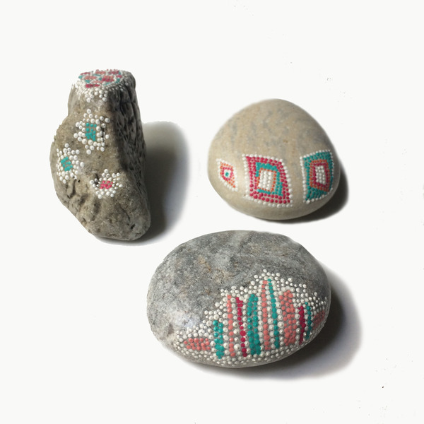 Hand painted stones | Μicro ζωγραφική σε πέτρα - ημιπολύτιμες πέτρες, ζωγραφισμένα στο χέρι, μοναδικό, πέτρα, διακόσμηση, decor, ακρυλικό, unique, Black Friday, διακοσμητικές πέτρες, βότσαλα