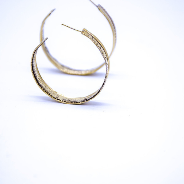 ''Hoop print earrings'' in gold plated copper - επιχρυσωμένα, επιχρυσωμένα, χαλκός, χειροποίητα, κρίκοι - 5