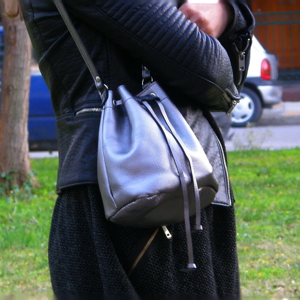 Δερμάτινη Τσάντα Πουγκί Σε Μολυβί Χρώμα - δέρμα, πουγκί, τσάντα - 2