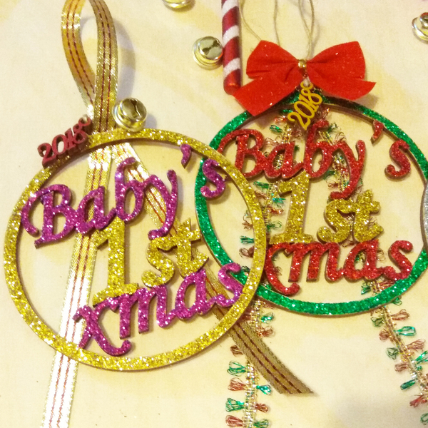 Χριστουγεννιάτικο στολίδι-γούρι ''Baby's first X-Mas'' - φιόγκος, ξύλο, γούρι, γκλίτερ, ξύλινο, personalised, κρεμαστά, χριστουγεννιάτικα δώρα, πρώτα Χριστούγεννα, στολίδια, γούρια, μπάλες - 4