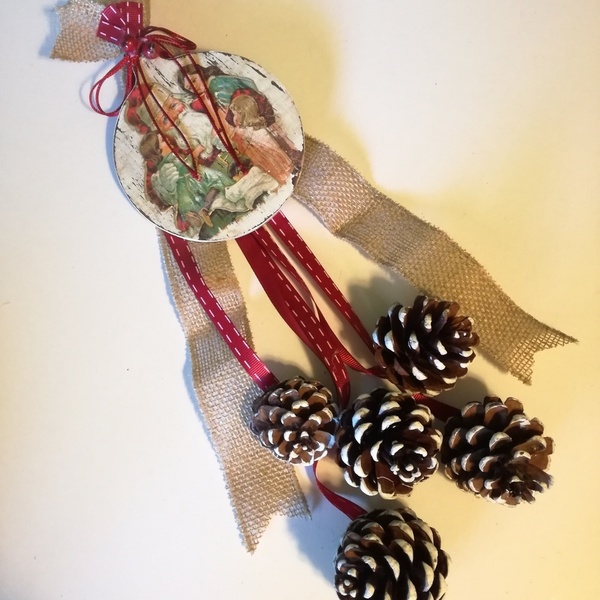 Κρεμαστό γούρι #1# - διακοσμητικό, ξύλο, μοναδικό, γούρι, χειροποίητα, χριστουγεννιάτικο, κρεμαστά, κουκουνάρι, πρωτότυπα δώρα