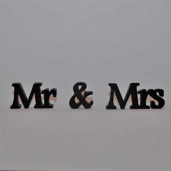Επιγραφή Mr & Mrs - διακοσμητικό, ξύλο, σπίτι, ξύλινο, διακοσμητικά, δώρα αγίου βαλεντίνου