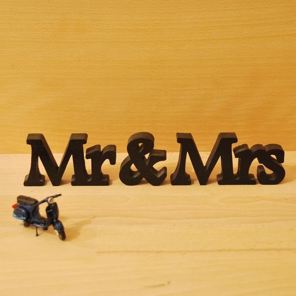 Επιγραφή Mr & Mrs - διακοσμητικό, ξύλο, σπίτι, ξύλινο, διακοσμητικά, δώρα αγίου βαλεντίνου - 3