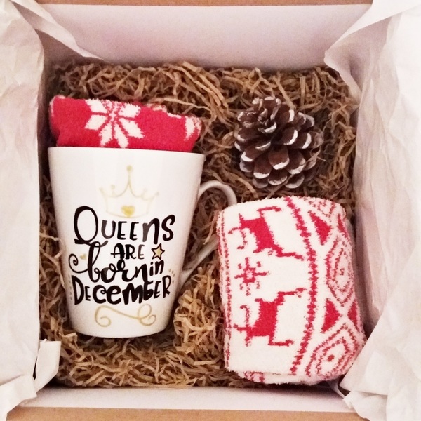 ΝΕW!!Christmas Gift Box "Queens..." - ζωγραφισμένα στο χέρι, χειροποίητα, πορσελάνη, δωράκι, γενέθλια, personalised, χριστουγεννιάτικο, unique, χριστουγεννιάτικα δώρα, κούπες & φλυτζάνια, πρωτότυπα δώρα, δώρα για γυναίκες - 2