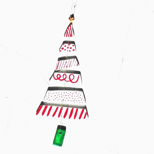Κρεμαστό Χριστουγεννιάτικο δεντράκι - δέντρα, δώρο, αγάπη, ακρυλικό, πηλός, χριστουγεννιάτικο, χριστουγεννιάτικο δέντρο, γιορτή, διακοσμητικά, πρώτα Χριστούγεννα - 2