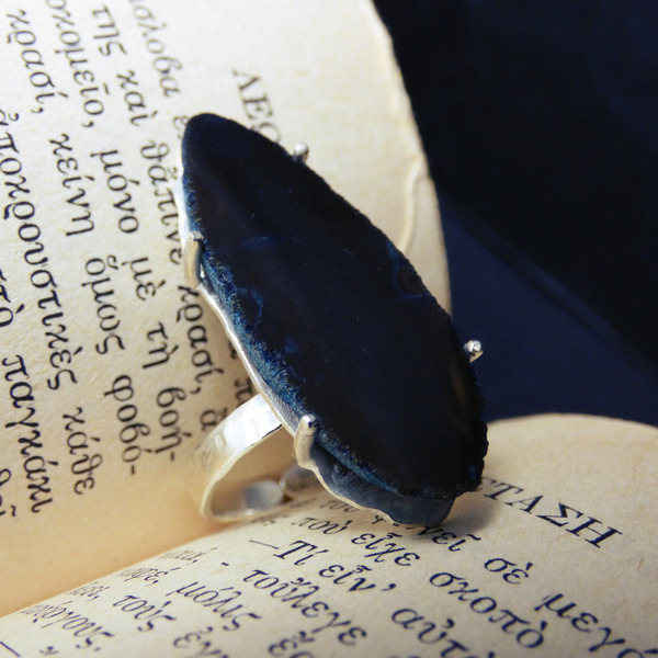 " Dark blue Agate " - Χειροποίητο επάργυρο δαχτυλίδι με Μαύρο Δαντελωτό Αχάτη! - statement, ημιπολύτιμες πέτρες, ημιπολύτιμες πέτρες, αχάτης, αχάτης, handmade, βραδυνά, fashion, ιδιαίτερο, μοναδικό, μοντέρνο, γυναικεία, sexy, επάργυρα, επάργυρα, donkey, gothic style, χειροποίητα, romantic, πριγκίπισσα, must αξεσουάρ, κλασσικά, γυναίκα, unisex, unique, rock, έλληνες σχεδιαστές, fashion jewelry, πρωτότυπα δώρα, αυξομειούμενα - 4