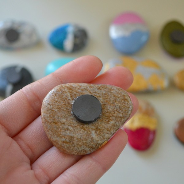 Μαγνήτες από πέτρες (σετ των 6 τμχ) - πέτρα, κουζίνα, ακρυλικό, πέτρες, πέτρες, διακοσμητικές πέτρες - 2