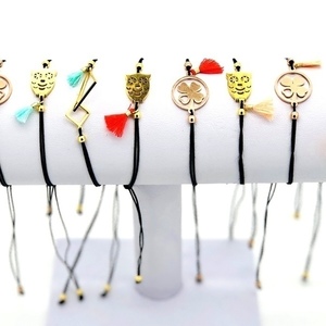 Λεπτά βραχιόλια με στοιχεία από ατσάλι επιχρυσωμένα, χειροποίητα βραχιόλια, tiny bracelets, - charms, επιχρυσωμένα, με φούντες, βραχιόλι, βραχιόλια, κορδόνια, χειροποίητα, bracelet, μακραμέ κούμπωμα - 3